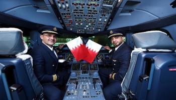 القبطان حسن الساطع ومساعده