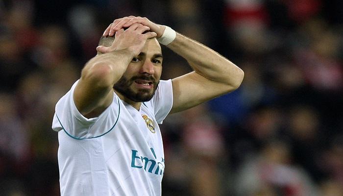كريم بنزيمة مهاجم ريال مدريد