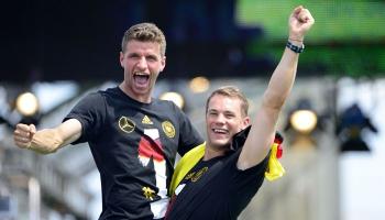 مانويل نوير وتوماس مولر