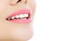 طرق طبيعية لإزالة الجير من الأسنان‎‏.. منها زيت جوز الهند