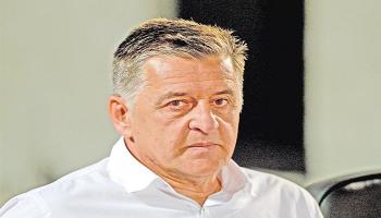 بوريس بونياك مدرب الكويت
