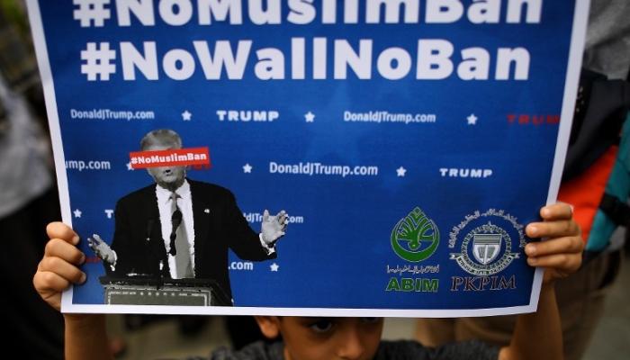 الاحتجاجات لم تهدأ ضد ترامب منذ توليه منصبه