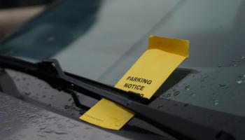 مخالفة على السيارة