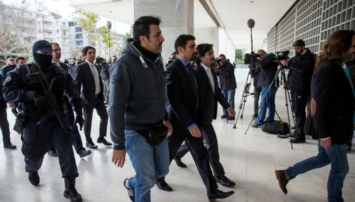 الثمانية عسكريين الأتراك الذين فروا إلى اليونان أثناء محاكمتهم بأثينا