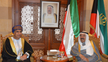 أمير الكويت يزور مسقط