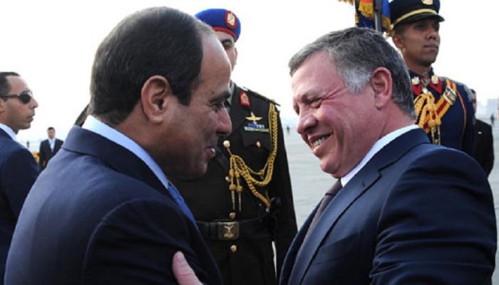 السيسي مستقبلا الملك عبدالله- أرشيف