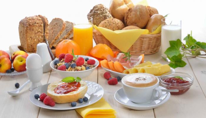 وجبة الإفطار تقلل من المخاطر  الصحية 