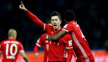 ليفاندوفسكي يحتفل بالتسجيل في هيرتا