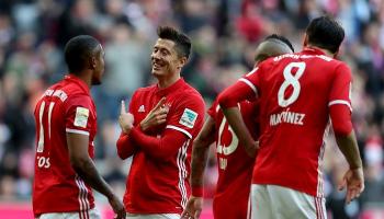 احتفال بايرن بأحد الأهداف