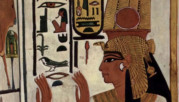 بالصور المرأة في مصر القديمة ملكة وكاهنة وقائدة جيش