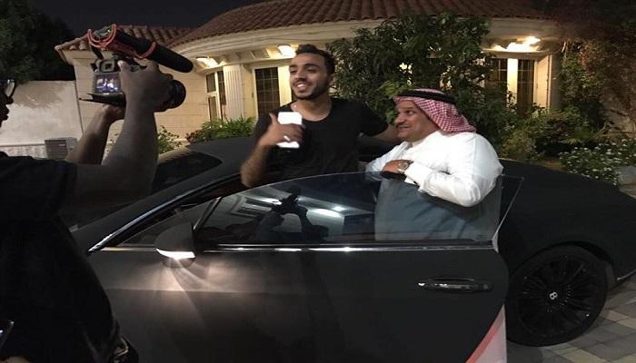 سيارة "بنتلي" هدية كهربا