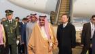 بالصور.. العاهل السعودي يصل "الصين" خامس محطات جولته الآسيوية