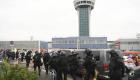 بالصور.. الشرطة تتعرض لاعتدائين بمطار أورلي وشمال باريس