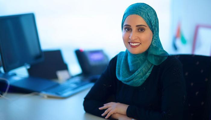 عهود بنت خلفان الرومي وزيرة الدولة الإماراتية للسعادة