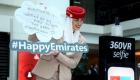 "طيران الإمارات" تنثر السعادة في أوساط عملائها وموظفيها