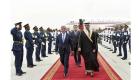 منصور بن زايد يستقبل الرئيس الأرميني لدى وصوله الإمارات