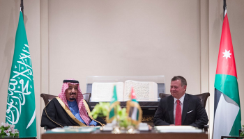 العاهل السعودي برفقة الملك عبدالله