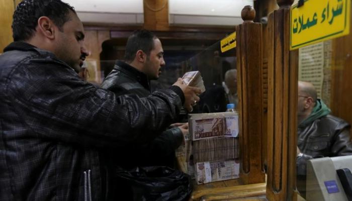 أسعار الدولار بمصر تستقر خلال الأسبوع المنصرم عند 18.08 و18.16 للشراء والبيع