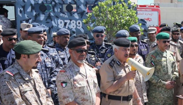 اللواء محمود الدوسري خلال حضوره فعاليات التمرين
