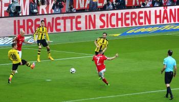 ريبيري يحتفل بالهدف