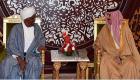 العاهل البحريني يلتقي الرئيس السوداني 