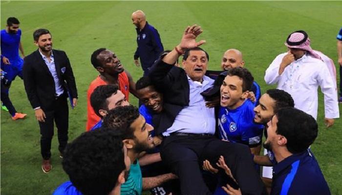 تتويج الهلال