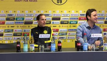 توماس توخيل خلال المؤتمر الصحفي