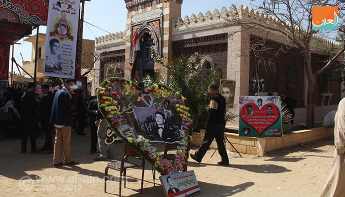 مدفن العندليب يقصده محبوه سنويا في ذكرى وفاته