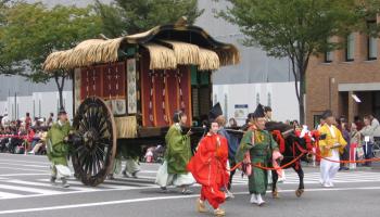 الصين تحتفل بمهرجان 