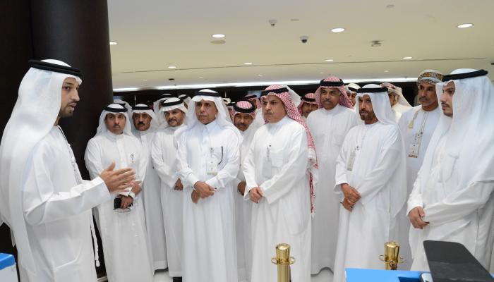 وفود دول مجلس التعاون خلال زيارة المطار