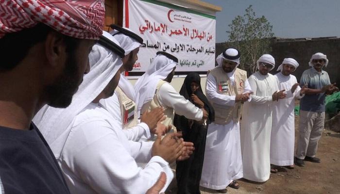 الهلال الأحمر الإماراتي يسلم 17 منزلا ضمن المرحلة الأولى من إعادة إعمار المخا