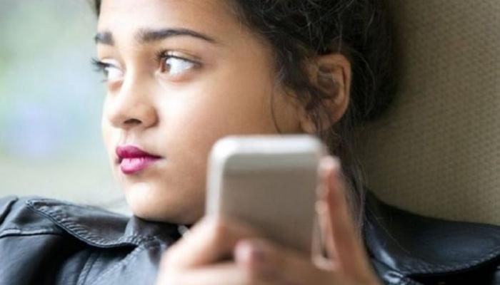 أنستقرام يؤثر على الصحة النفسية للشباب