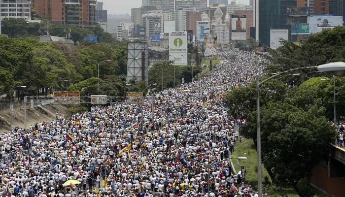 مظاهرات حاشدة في فنزويلا - أرشيفية