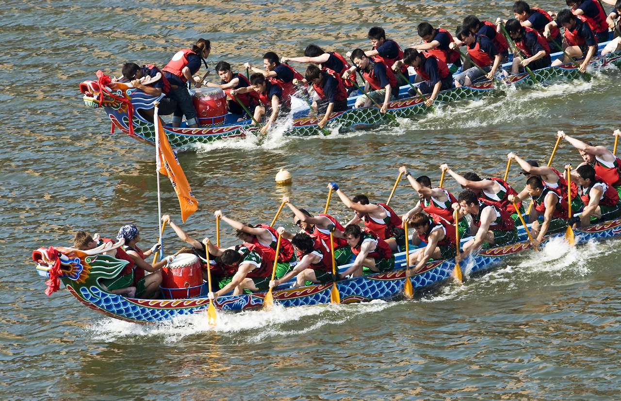 مهرجان قوارب التنين يكلف الصينيين أكثر من 4 ملايين دولار
