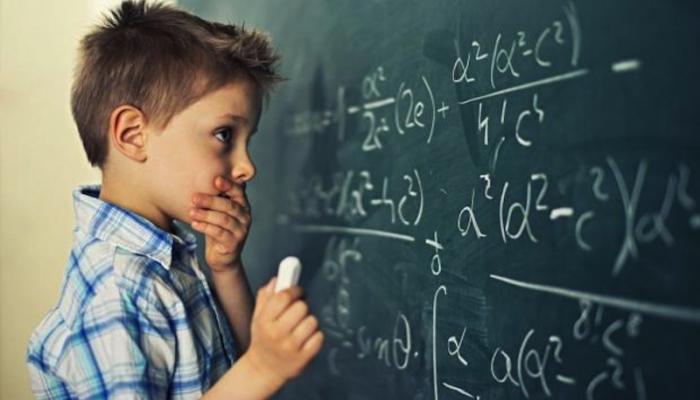يمكن لأطفالنا أن يحبوا الرياضيات بتغييرات بسيطة