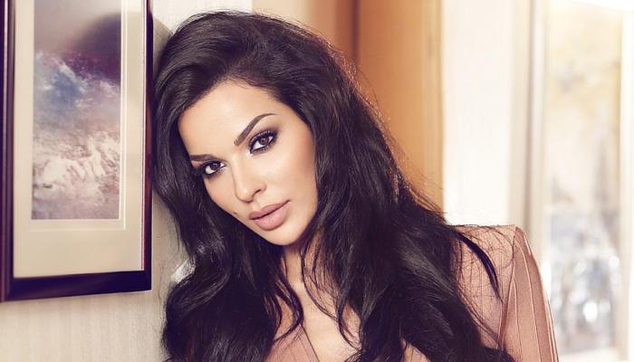 الفنانة اللبنانية نادين نسيب نجيم