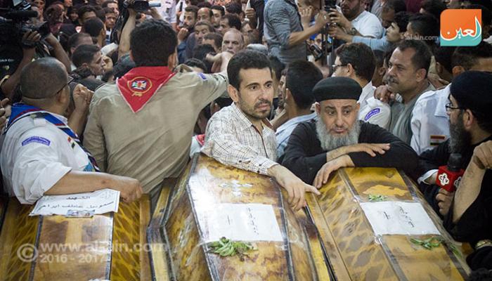 صورة من جنازة ضحايا حادث المنيا الإرهابي