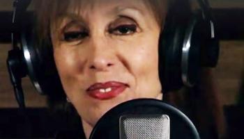 الفنانة الكبيرة فيروز