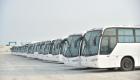 بالصور.. الإمارات تقدم عشرات الحافلات للمدارس والأندية باليمن