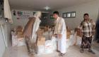 بالصور.. الهلال الأحمر الإماراتي يواصل توزيع المساعدات باليمن