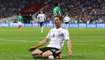 جورتزكا يحتفل بالتسجيل في المكسيك