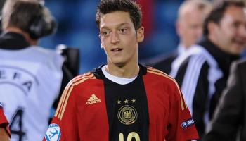 أوزيل في 2009