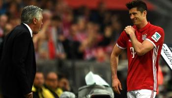 أنشيلوتي يكذب وكيل ليفاندوفسكي