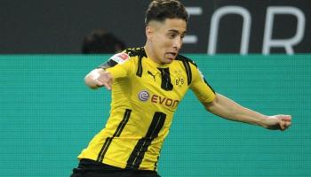 إيمري مور بقميص دورتموند