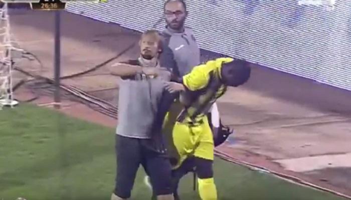 لاعب التعاون