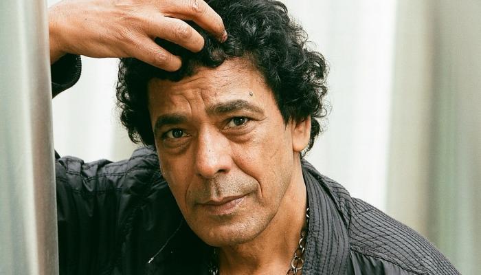 الفنان المصري محمد منير