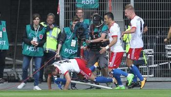 الاحتفال الملعون يبعد جناح هامبورج 7 أشهر