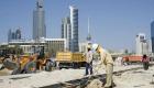 الكويت تتجه للاستغناء عن الوافدين في القطاع العام