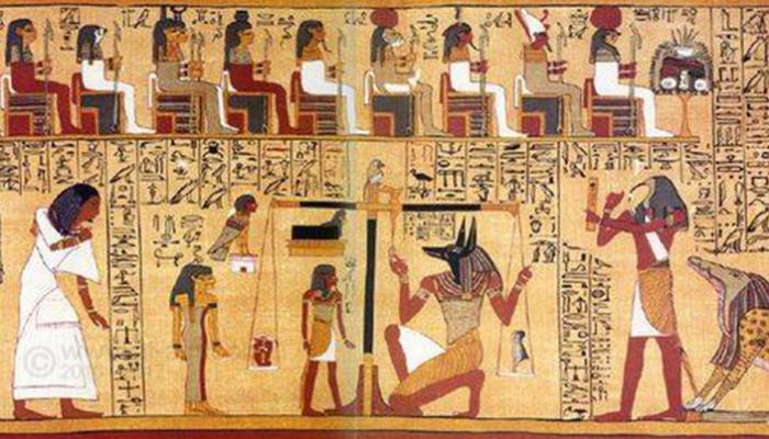 العقيدة المصرية القديمة تأملت كثيرا في الموت والبعث