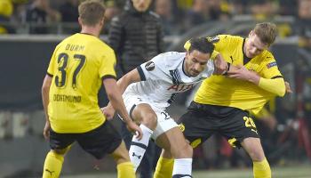 صورة من لقاء الفريقين بالدوري الأوروبي قبل عامين